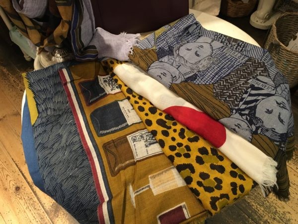 待望のINOUITOOSH🇫🇷入荷のお知らせですサムネイル