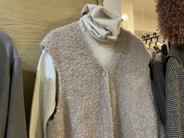 ホワホワベスト🐏🐏🐏サムネイル