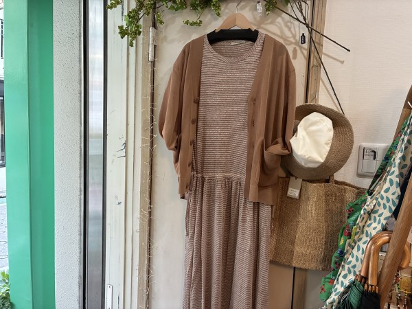 リネン×コットン　ワンピースが入りました🌿サムネイル